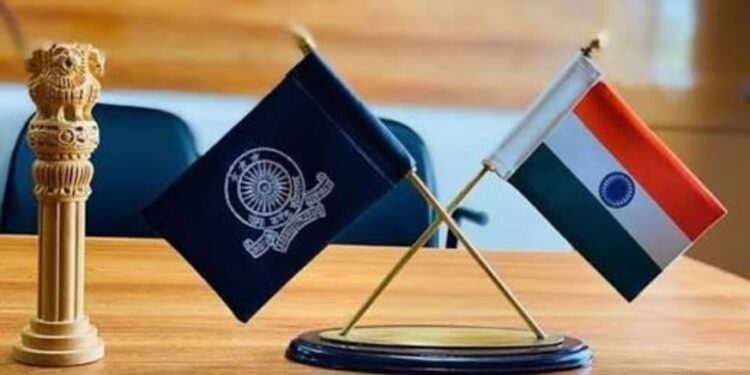 Bihar IAS Transfer: Naval Kishore Chaudhary Named State Health Society Executive Director, Amit Kumar Pandey Gets New Role